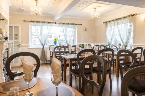 ty glyndwr hotel bangor