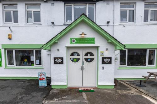 ty glyndwr hotel bangor