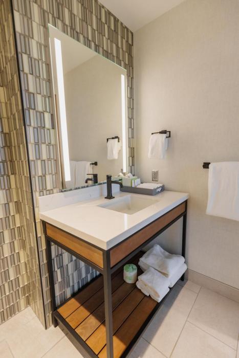 highpoint hotel
