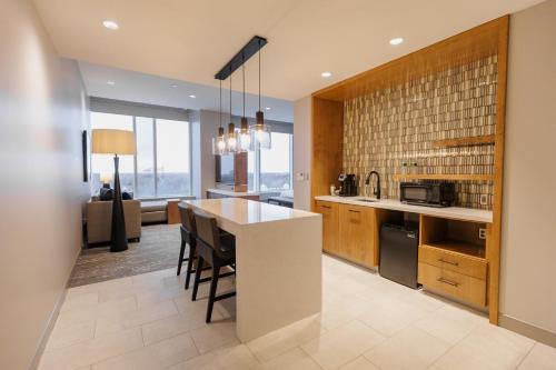 highpoint hotel