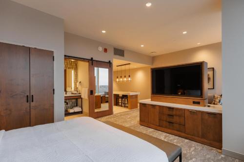 highpoint hotel