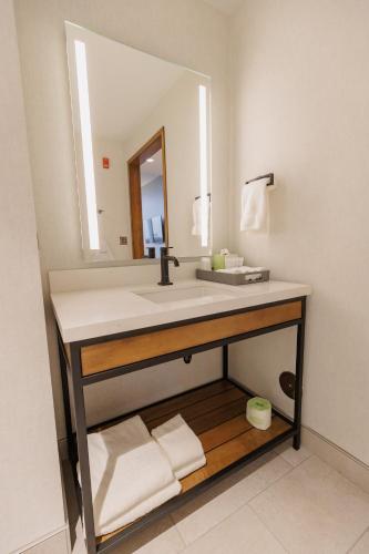 highpoint hotel