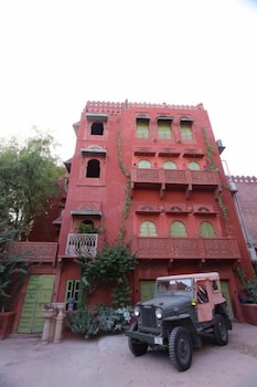 partap mahal