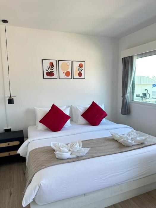 jellyfish residence patong