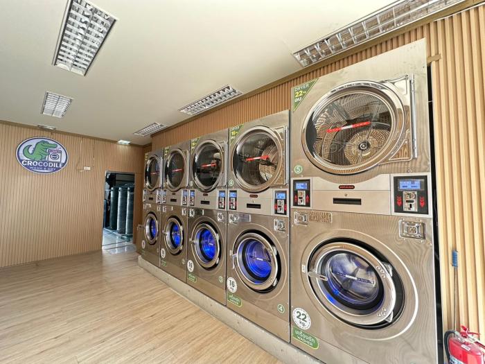 jellyfish residence patong