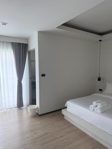 jellyfish residence patong