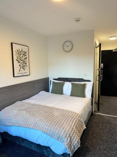 248 halls adults only