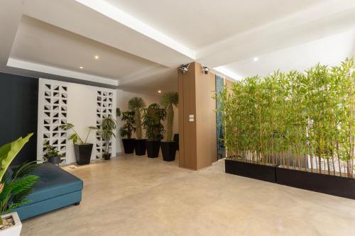 xl patong hotel