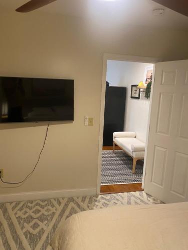 central lake placid hideaway