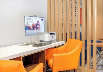 holiday inn express and suites roseburg north by ihg