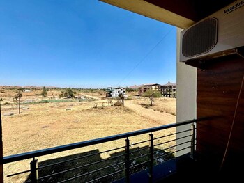 hotel trident inn trimbakeshwar