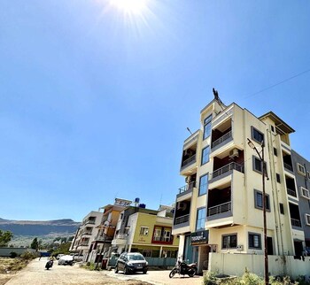 hotel trident inn trimbakeshwar