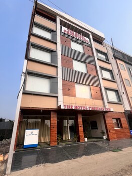 the hotel phoenix inn