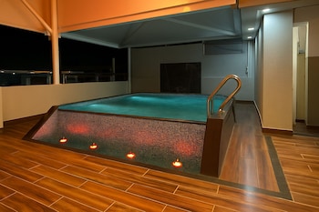 the hotel phoenix inn