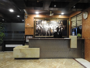 Lumora Shanti Kamal,,2 star