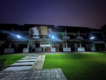 de hom hotel mae hong son