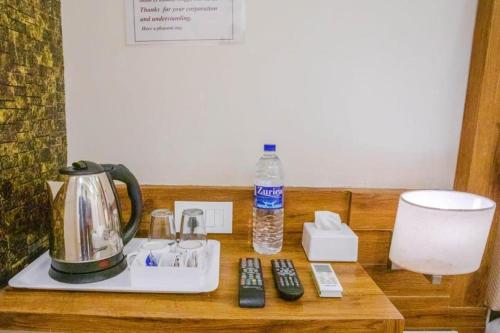 Hotel Double Crown Mumbai Airport T2,,3 star