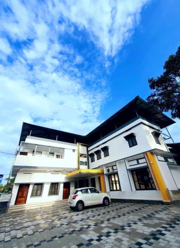 Kollam Beach Resort,,2 star