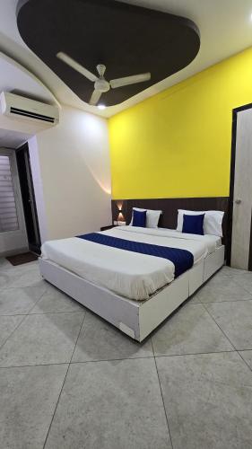 Twilight Inn,,3 star