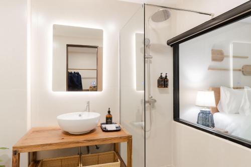 the tribe boutique hotel