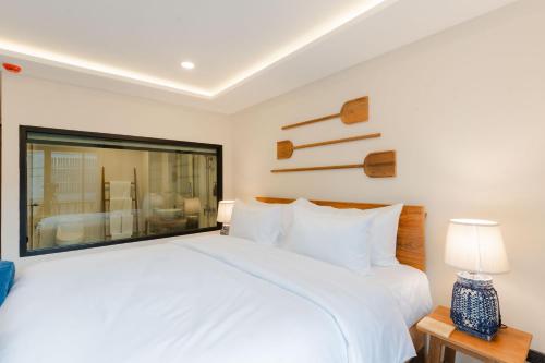 the tribe boutique hotel