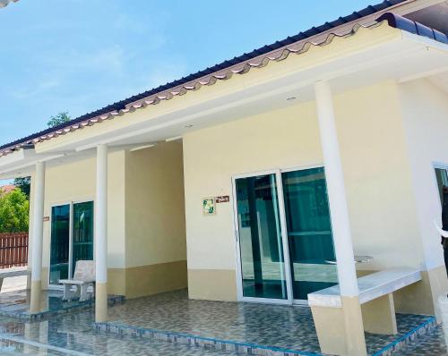 aoonilay resort chaam huahin zone b