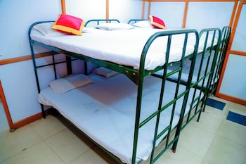 hotel breezeland erode railway station