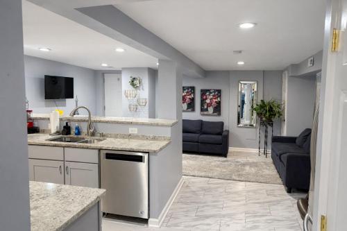 The Serene Spring House Retreat,1436 Spring Rd Nw,2 star