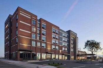 springhill suites by marriott high point downtown