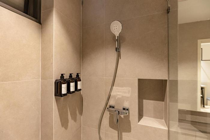 the bentley hotel pratunam