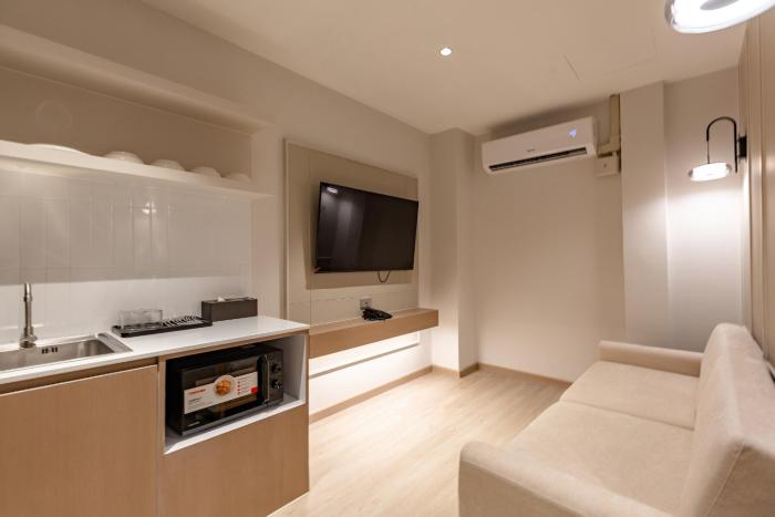 the bentley hotel pratunam