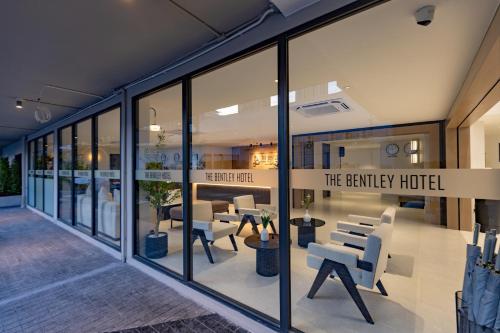 the bentley hotel pratunam