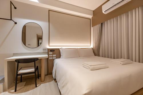 the bentley hotel pratunam