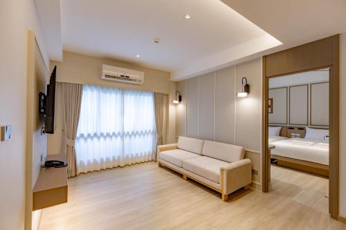 the bentley hotel pratunam