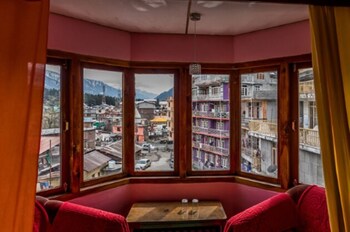 Hotel Potala Manali,,3 star