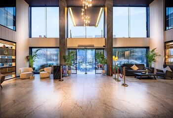 tuvana hotel