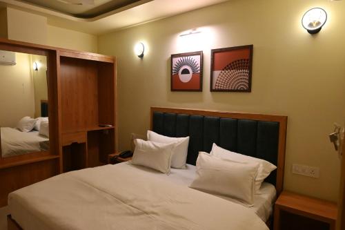 hotel om elite stay