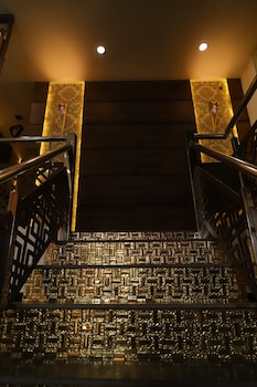 Hotel Soluxe,,2 star