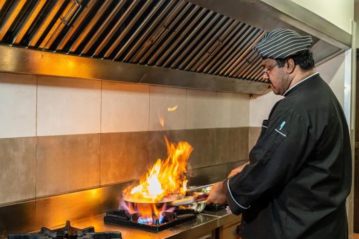 alaya stays still waters varkala