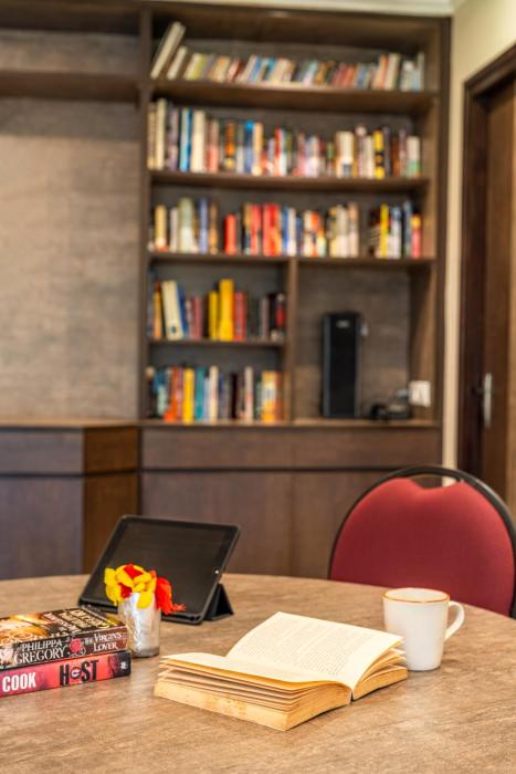 alaya stays still waters varkala