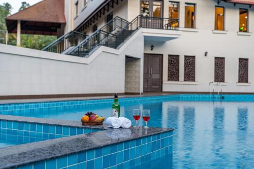 alaya stays still waters varkala