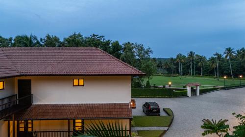 alaya stays still waters varkala