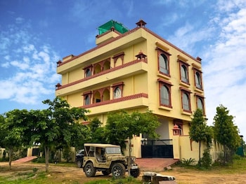 the ranthambore samrajya hotel and resort