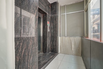 Hotel Marina Near Delhi Airport,,3 star