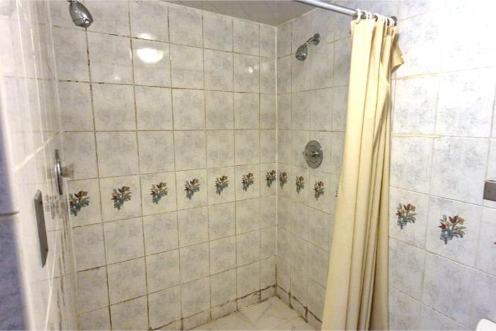 saratoga motel by capital o near midway airport chicago il