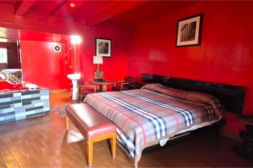 saratoga motel by capital o near midway airport chicago il
