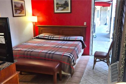 saratoga motel by capital o near midway airport chicago il