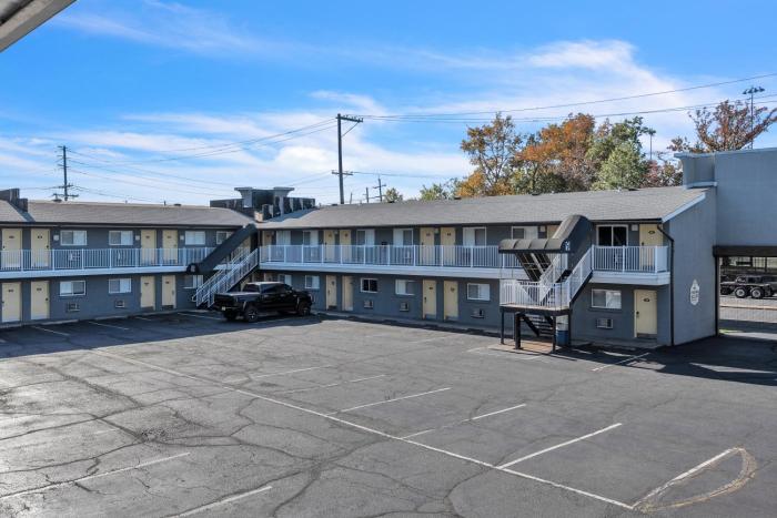 bentley motel