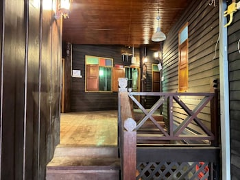 Collection O Baan Elephant Home,,2 star