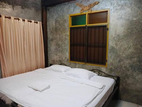 collection o baan elephant home